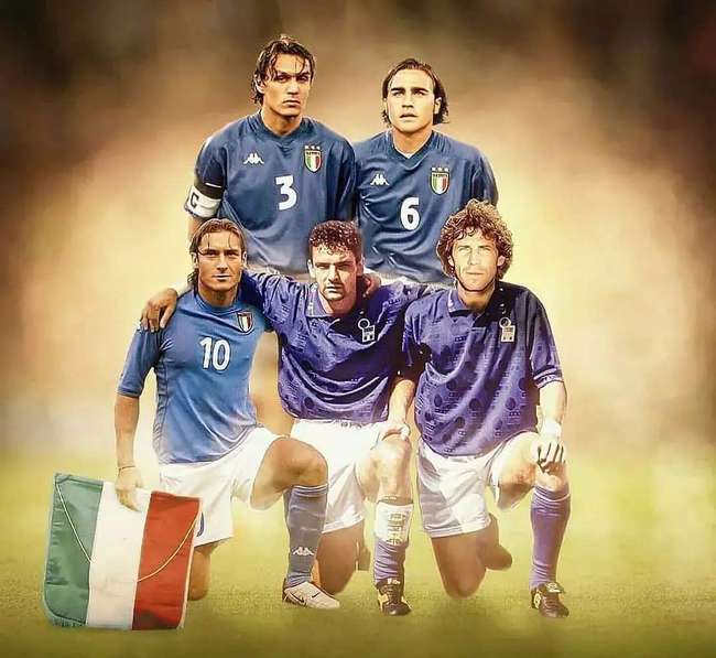 场中展现更 场中展现更