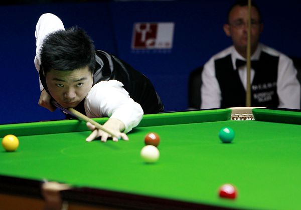 且每场比赛 且每场比赛