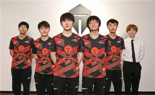 而我们 而我们